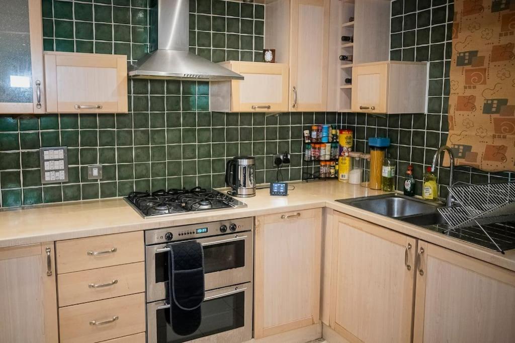 1-Bed Flat In Ocean Village Southampton Exteriér fotografie
